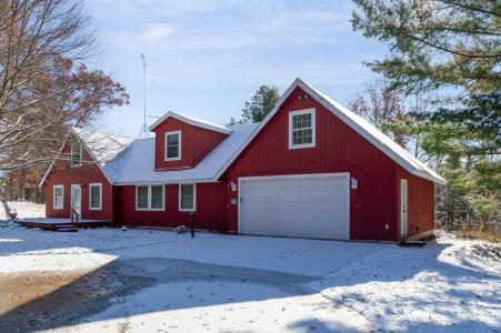 650 Linda, Harrison, Michigan 48625, Stati Uniti