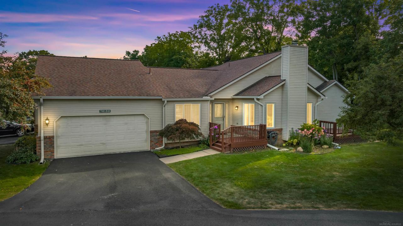 70135 Whitetail, Romeo, Michigan 48065, Estados Unidos