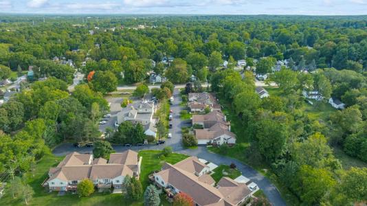 70135 Whitetail, Romeo, Michigan 48065, Estados Unidos