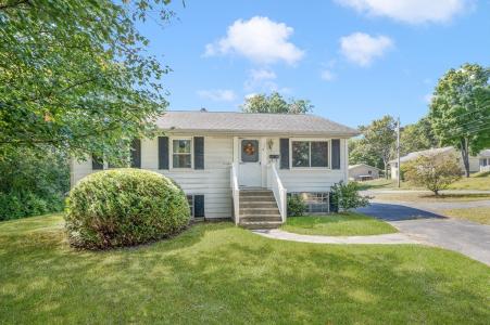 119 Susanne Drive, Northbridge, Massachusetts 01534, Estados Unidos