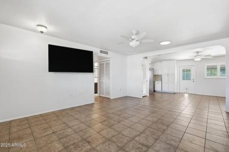 9201 W Long Hills Dr, Sun City, アリゾナ 85351, アメリカ合衆国