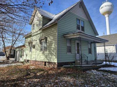 606 3rd Street, Lohrville, Iowa 51453, USA