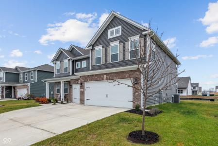 2556 Redding Drive, Whitestown, Indiana 46075, Stati Uniti
