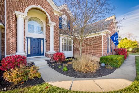 5074 S Cobblestone Drive, Zionsville, Indiana 46077, États-Unis