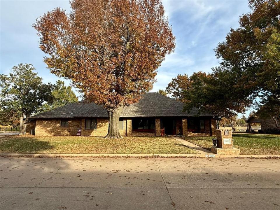 2819 Country Club Drive, Chickasha, 奧克拉荷馬州 73018, 美國