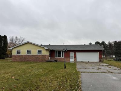 2411 E West Hart Road, Beloit, Wisconsin 53511