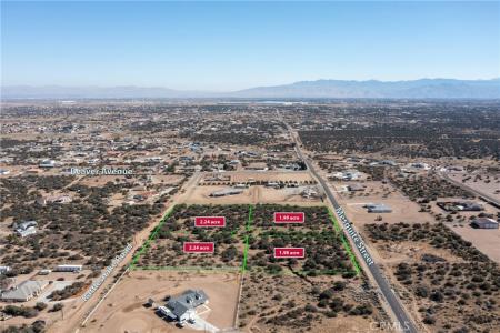 2 Rattlesnake Drive, Phelan, 캘리포니아 92371, 미국