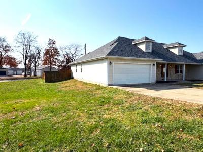 9945 Lawrence 2239, Monett, Missouri 65708, États-Unis