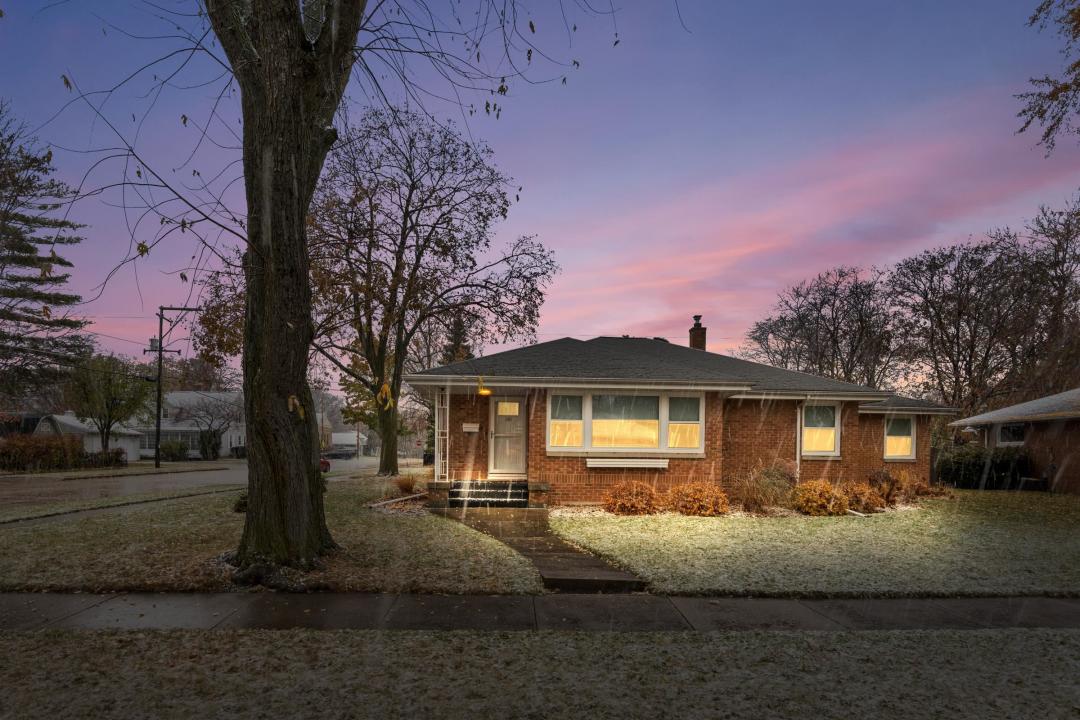 1003 Evans Street, Oshkosh, Wisconsin 54901, Stati Uniti