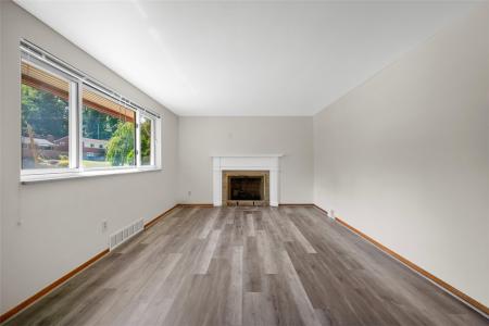 5123 S Passage Dr, Pittsburgh, Pennsylvania 15236