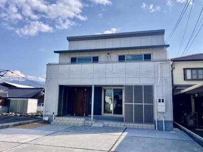 新須賀町１丁目甲364番地6(10番13号), 新居浜市新須賀町1丁目　中古住宅, 新居浜市, Ehime 792-0802, Japon