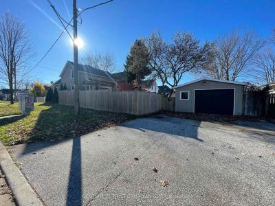 64 EDWARD STREET, St. Thomas, 온타리오주 N5P 1Y6, 캐나다