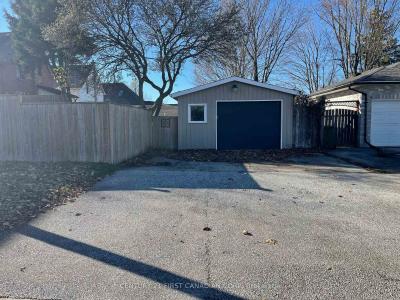 64 EDWARD STREET, St. Thomas, 온타리오주 N5P 1Y6, 캐나다