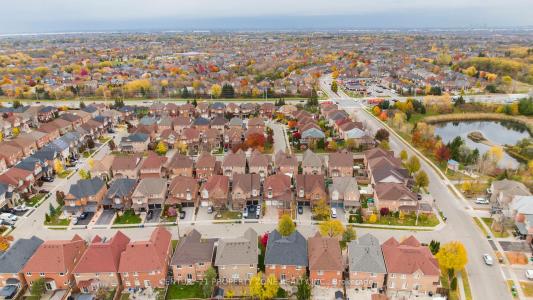 7 PIKA TRAIL, Brampton, أونتاريو L6R 2X1, كندا 