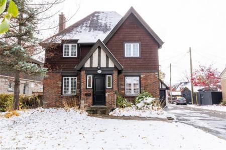 24 LINCOLN AVENUE, Brantford, אונטריו N3T 4S4, קנדה 