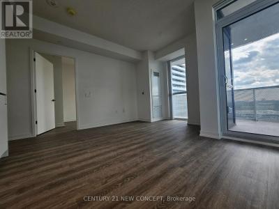 8 INTERCHANGE WAY, Vaughan (vaughan Corporate Centre), 安大略省 L4K 5Z7, 加拿大