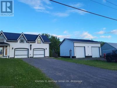 7387 COUNTY RD 9, Greater Napanee (greater Napanee), Ontario K7R 3K8, Canada