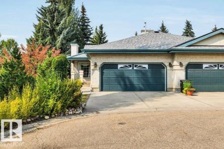 112 HADDOW CLOSE NW, Edmonton, Alberta T6R 2P8, Canada