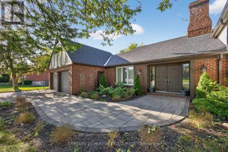 83 FLETCHER STREET, Bradford West Gwillimbury (bradford), Ontario L3Z 1M1, Kanada