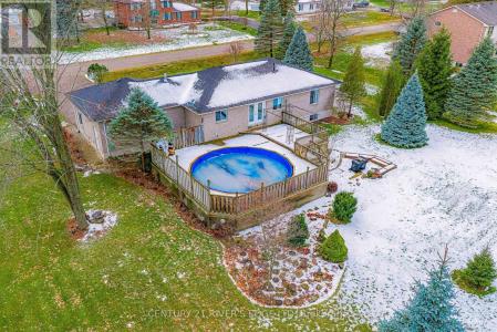 15 JONES COURT, Augusta, Ontario K0E 1P0, Canada