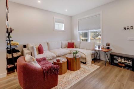 1601 CHINOOK GATE DRIVE SW, Airdrie, אלברטה T4B 5J4, קנדה 