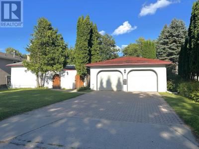 502 FLINDERS AVENUE, Fort Frances, Ontario P9A 3S4, Canada