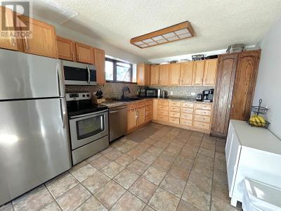 502 FLINDERS AVENUE, Fort Frances, Ontario P9A 3S4, Canada