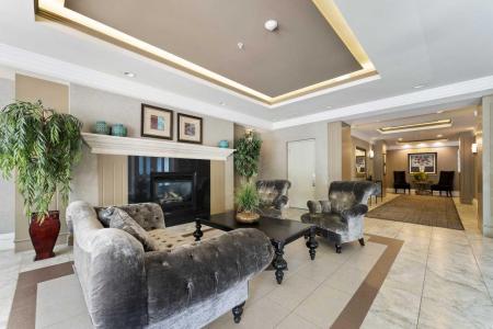 4 14 STREET NW, Calgary, Alberta T2N 1Z4, Canadá