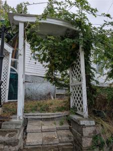 7429 STAMPEDE TRAIL, Anglemont, 不列顛哥倫比亞省 V0E 1M8, 加拿大