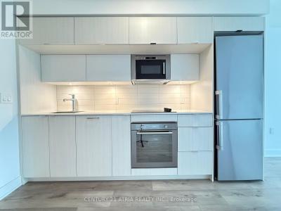 575 BLOOR STREET EAST, Toronto (north St. James Town), Ontario M4W 0B2, Canadá