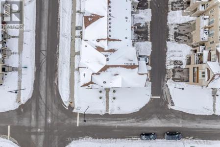 122 AINLEY ROAD, Ajax (central East), أونتاريو L1Z 0S9, كندا 