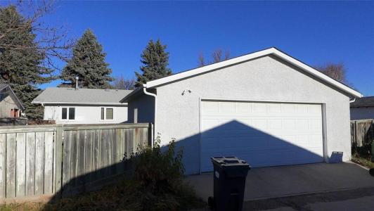 1190 CHANCELLOR DRIVE, Winnipeg, مانيتوبا R3T 4H9, كندا 