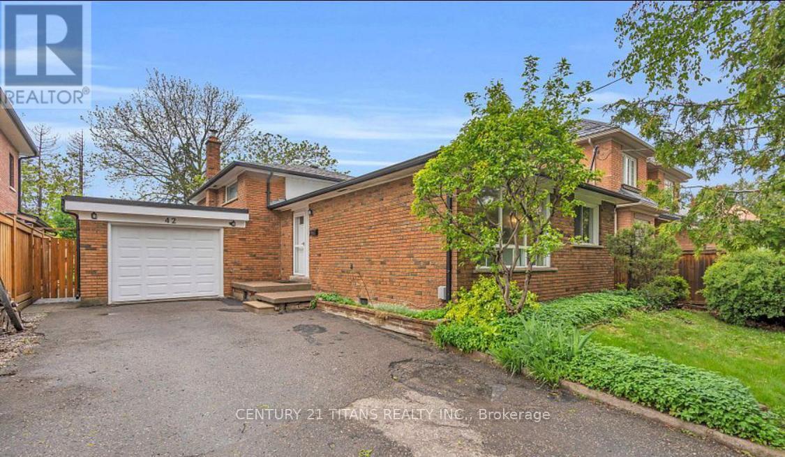 42 SCARBORO CRESCENT, Toronto (highland Creek), 安大略省 M1M 2J4, 加拿大