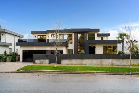 16427 28, Surrey, British Columbia V3Z 0A9, Canada