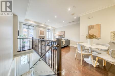 105 RUSHBROOKE AVENUE, Toronto (south Riverdale), Ontario M4M 3A8, Canadá