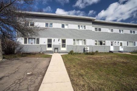 384 QUEEN STREET, Charlottetown, Prince Edward Island C1A 4E1, Canada