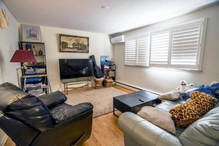 384 QUEEN STREET, Charlottetown, プリンスエドワード島 C1A 4E1, カナダ