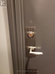 11611 YONGE STREET, Richmond Hill (jefferson), Ontario L4E 3N8, Canada