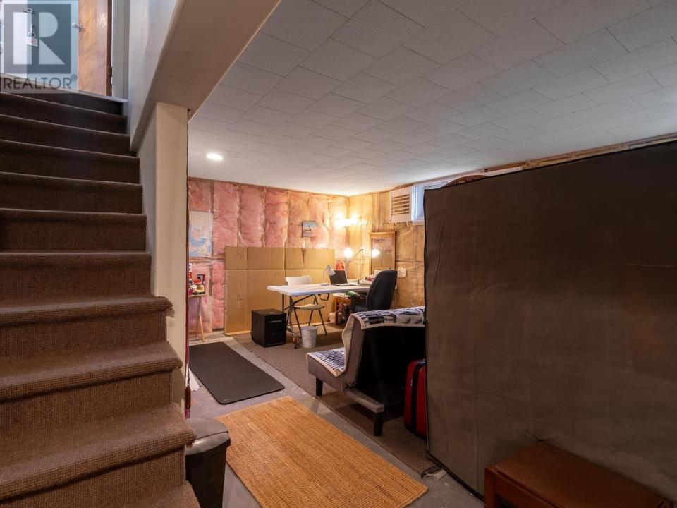 384 QUEEN, Charlottetown, Île-du-Prince-Édouard C1A 4E1, Canada