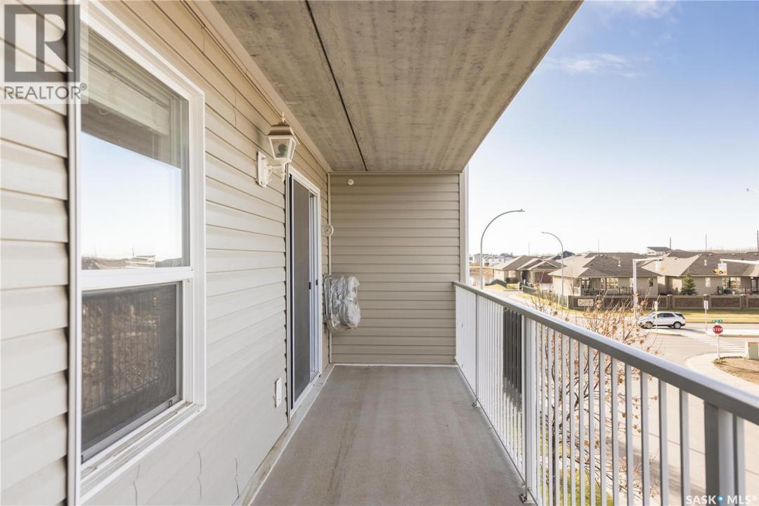 305 2781 WOODBRIDGE DRIVE, Prince Albert, Saskatchewan S6V 3Z9, Kanada
