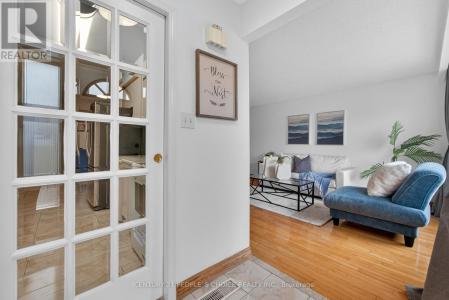 3404 MONICA DRIVE, Mississauga (malton), Ontario L4T 3E7, Canada