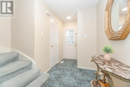 1399 ANTON SQUARE, Pickering (liverpool), Ontario L1V 5T5, Canadá