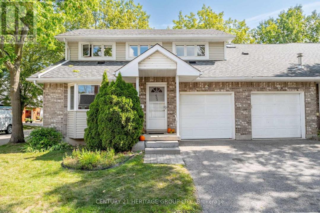 40 MUSEUM DRIVE, Orillia, אונטריו L3V 7T9, קנדה 