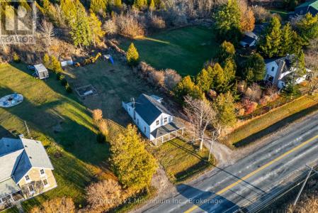 2547 BRUCE 9 ROAD, Northern Bruce Peninsula, אונטריו N0H 1W0, קנדה