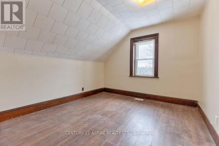 75 BONNECHERE ST STREET EAST, Bonnechere Valley, Ontario K0J 1T0, Kanada