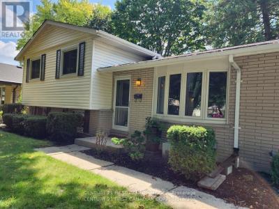 711 ALGOMA AVENUE, London North (north H), Ontario N5X 1W4, Canada