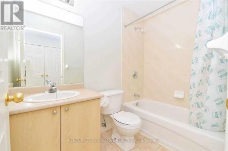 91 ASPEN SPRINGS DRIVE, Clarington (bowmanville), Ontario L1C 5J9, Kanada