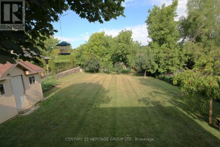 306 SIMCOE ROAD, Bradford West Gwillimbury (bradford), אונטריו L3Z 1Y9, קנדה 