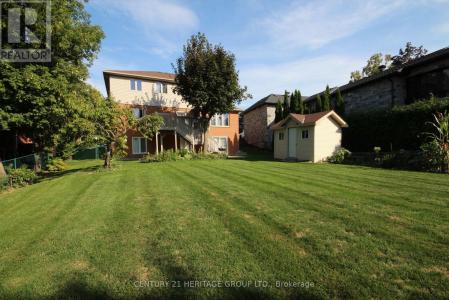 306 SIMCOE ROAD, Bradford West Gwillimbury (bradford), אונטריו L3Z 1Y9, קנדה 