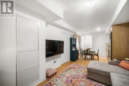 2545 SIMCOE STREET NORTH, Oshawa (windfields), Ontario L1L 0W3, Canada